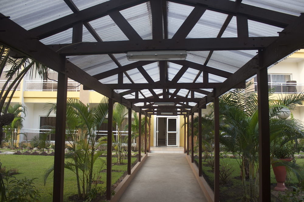 Hotel Palm Beach ปวงต์-นัว ภายนอก รูปภาพ
